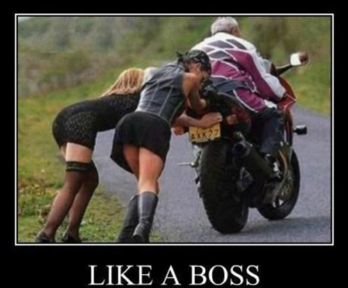 Mootorratas mudast välja