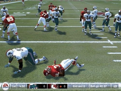 2005 – Madden NFL 06 – Playstation 2 Xbox 360